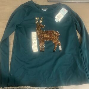 Girls
Flip sequin deer shirt nwt size L